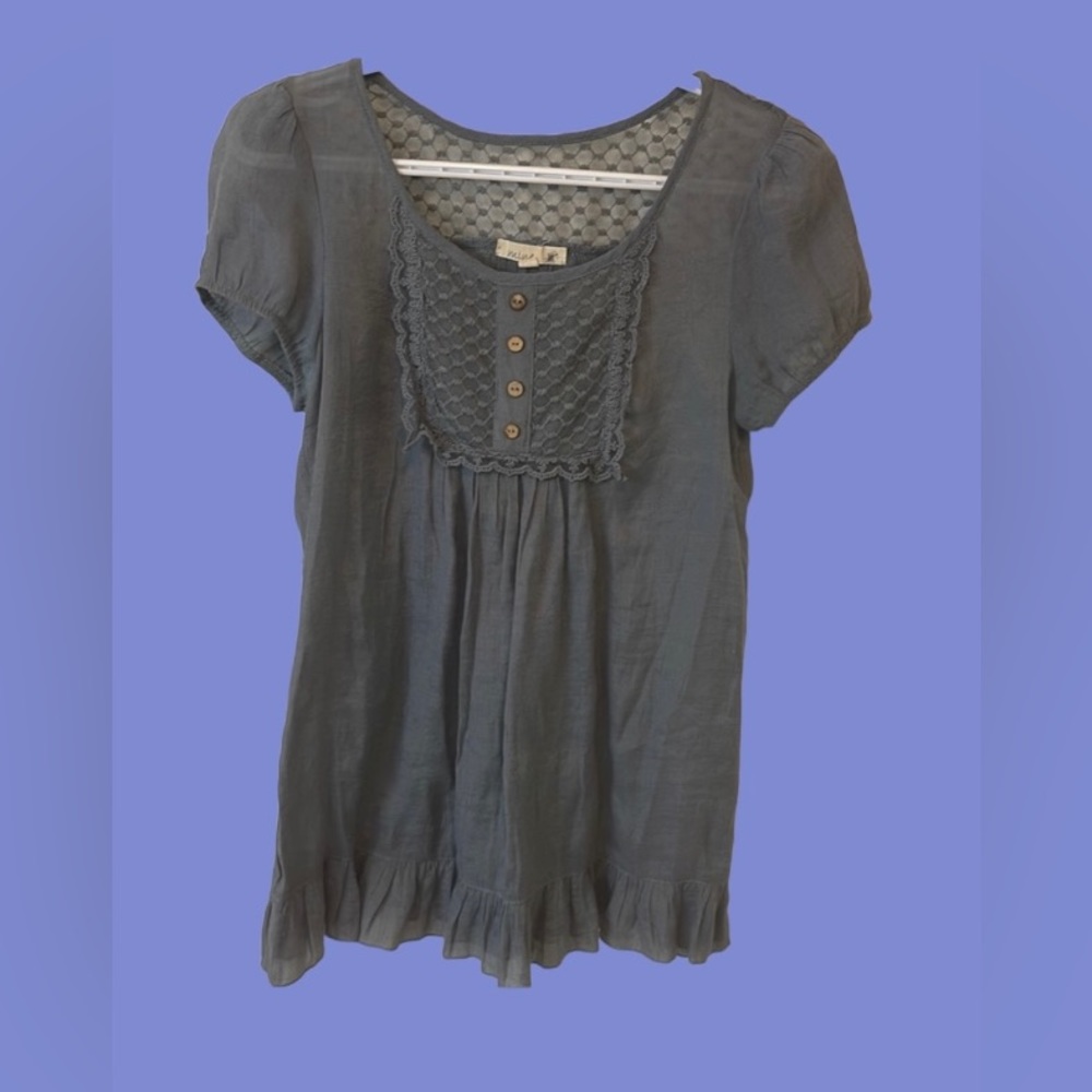 Cute cobalt blue I/4 sleeve blouse